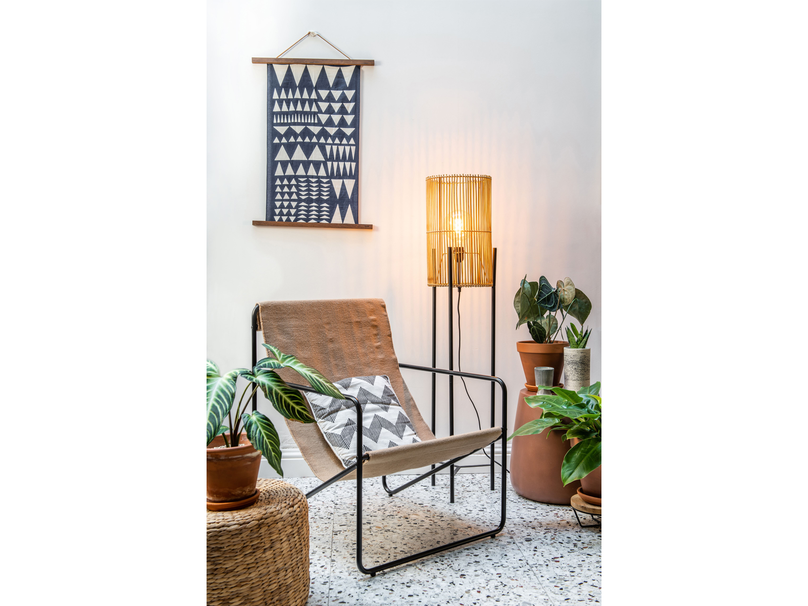 Stojací lampa Jantine, přírodní, E27, 125cm
