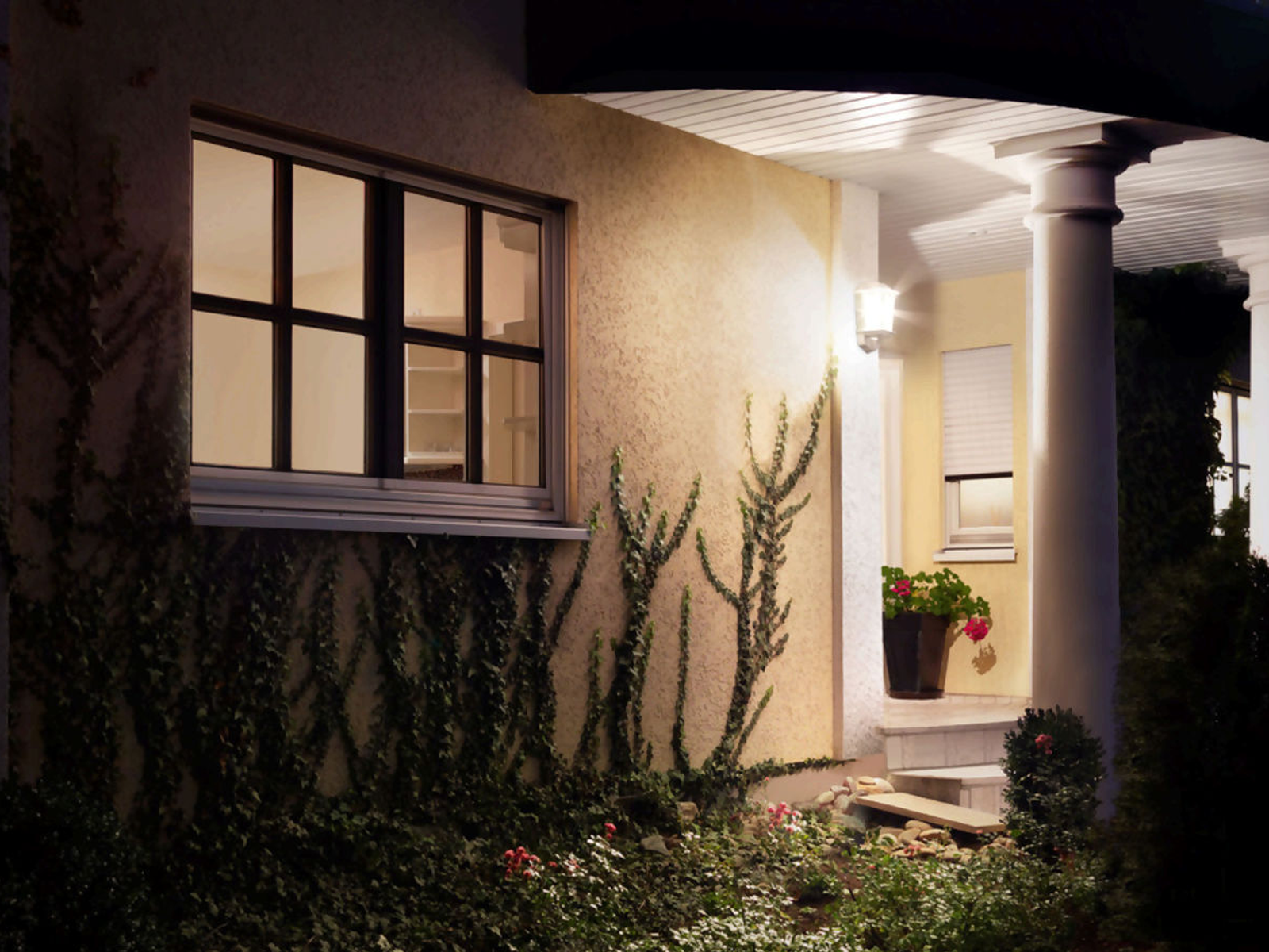 Nástěnná senzorová lampa L 190 S černá