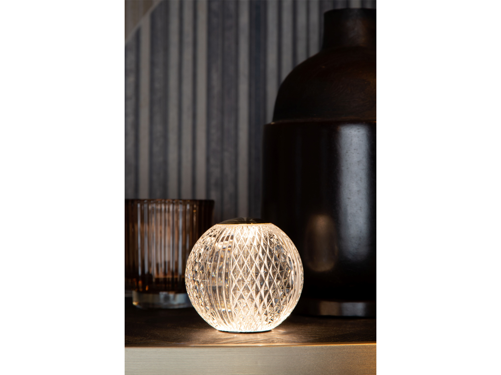 Stolní LED stmívatelná lampa Cintra, matně zlatá/mosaz, baterie, 2W, ø11cm